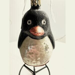 New Vintage Frosted Chubby Penguin Glass Ornament Midwest